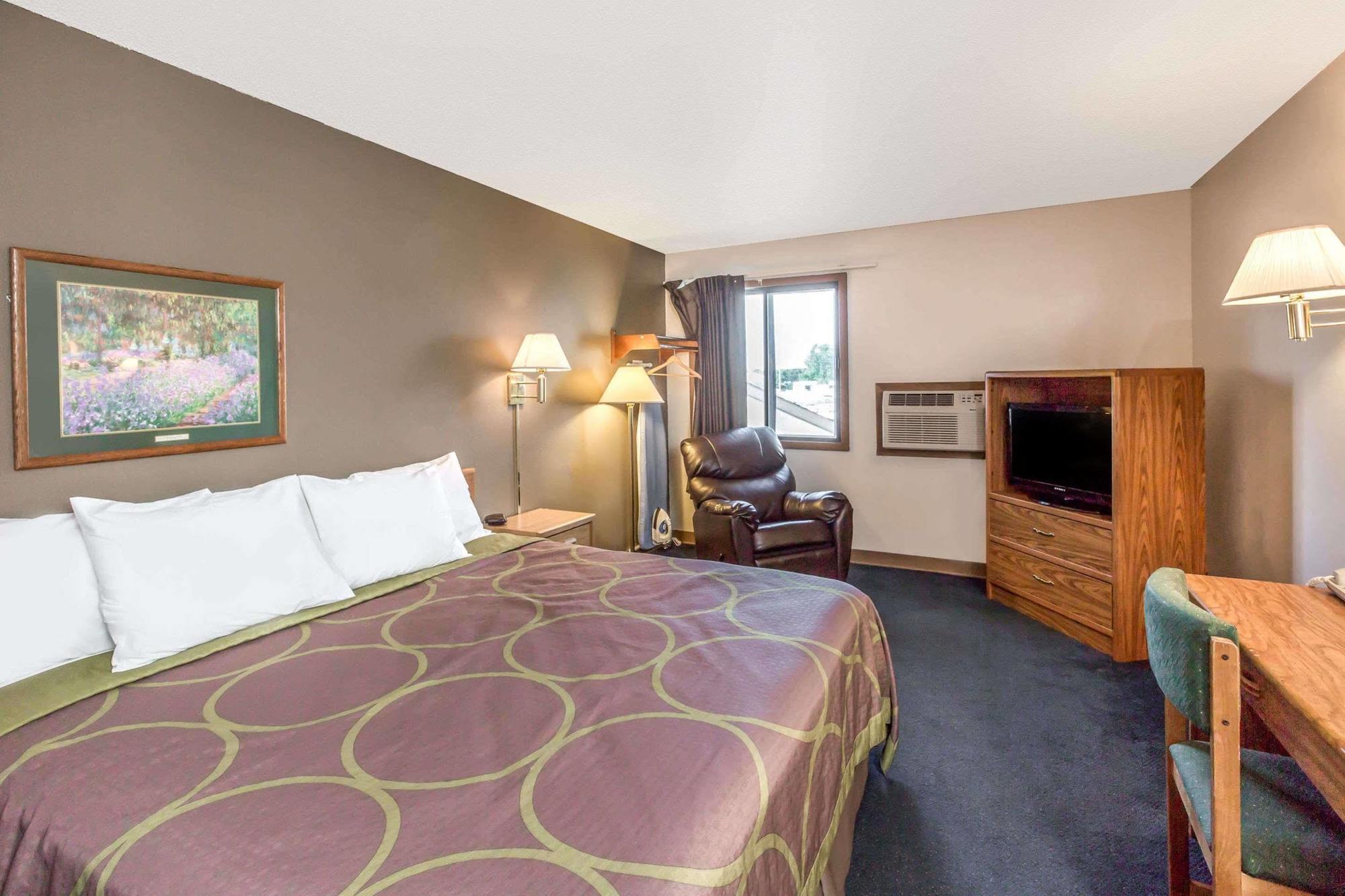 Super 8 By Wyndham Airport I90 Hotel Sioux Falls Exterior photo